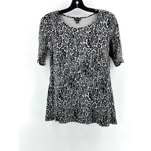 Torrid Women's Short Sleeve Ruffled Animal Print Shirt Top Blouse Size 00